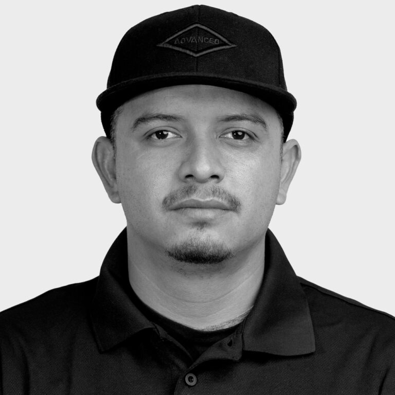 Website_Advanced_Team-DeOmar