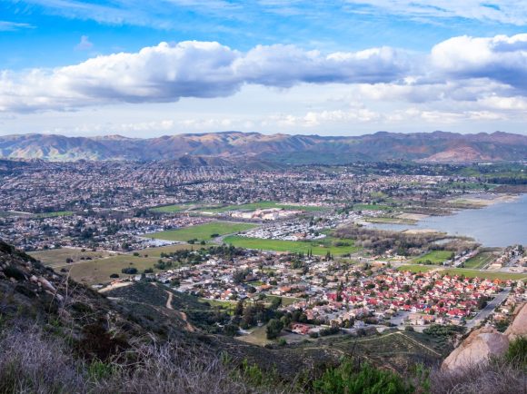 lake-elsinore-california